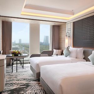 Deluxe Twin Room City View